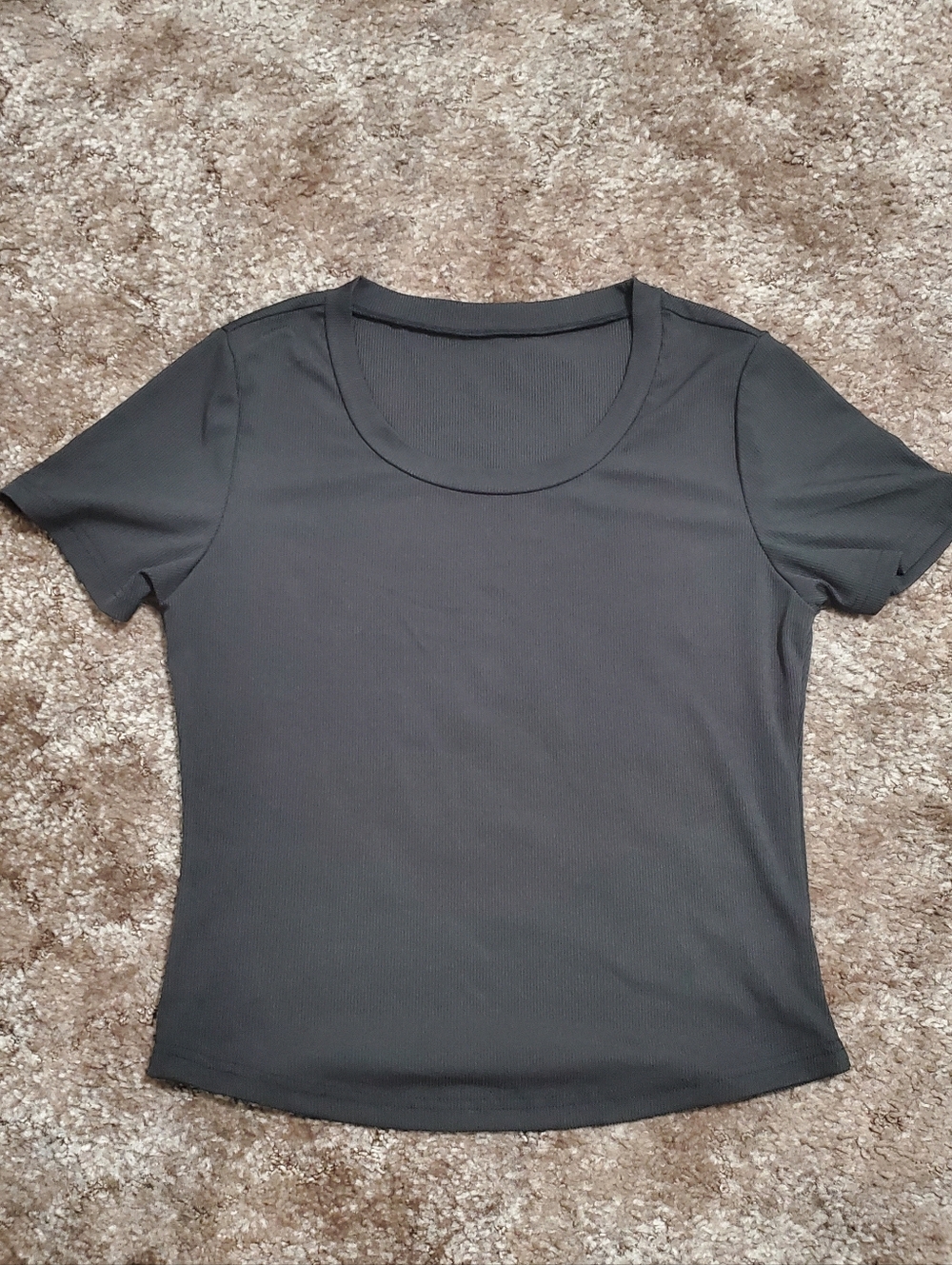 Black Women's Short Sleeve Scoop Neck Top